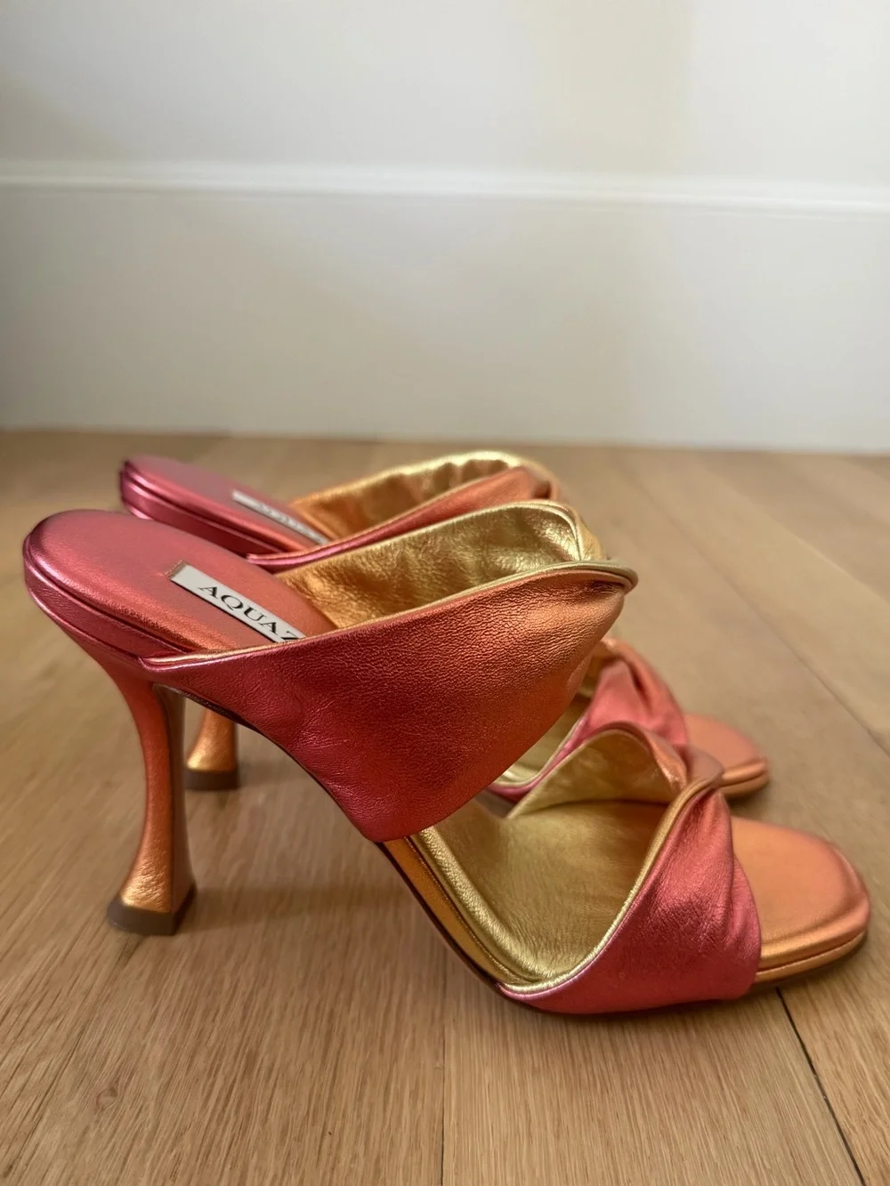 NEW Aquazzura Gold-Pink Metallic Knot Sandals Size 38 - Picture 2 of 6